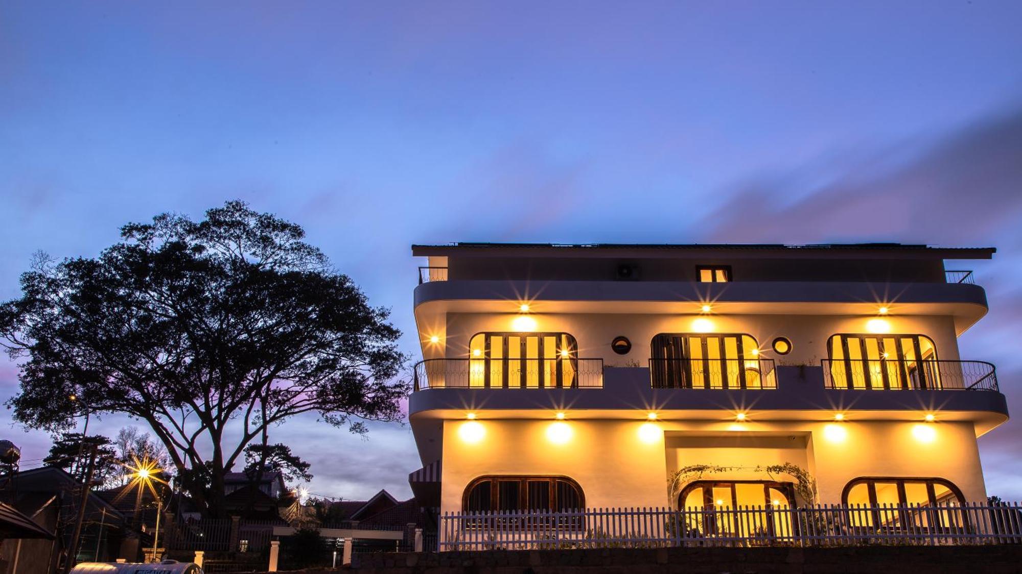He Maison Boutique Stay & Cafe Da Lat Buitenkant foto